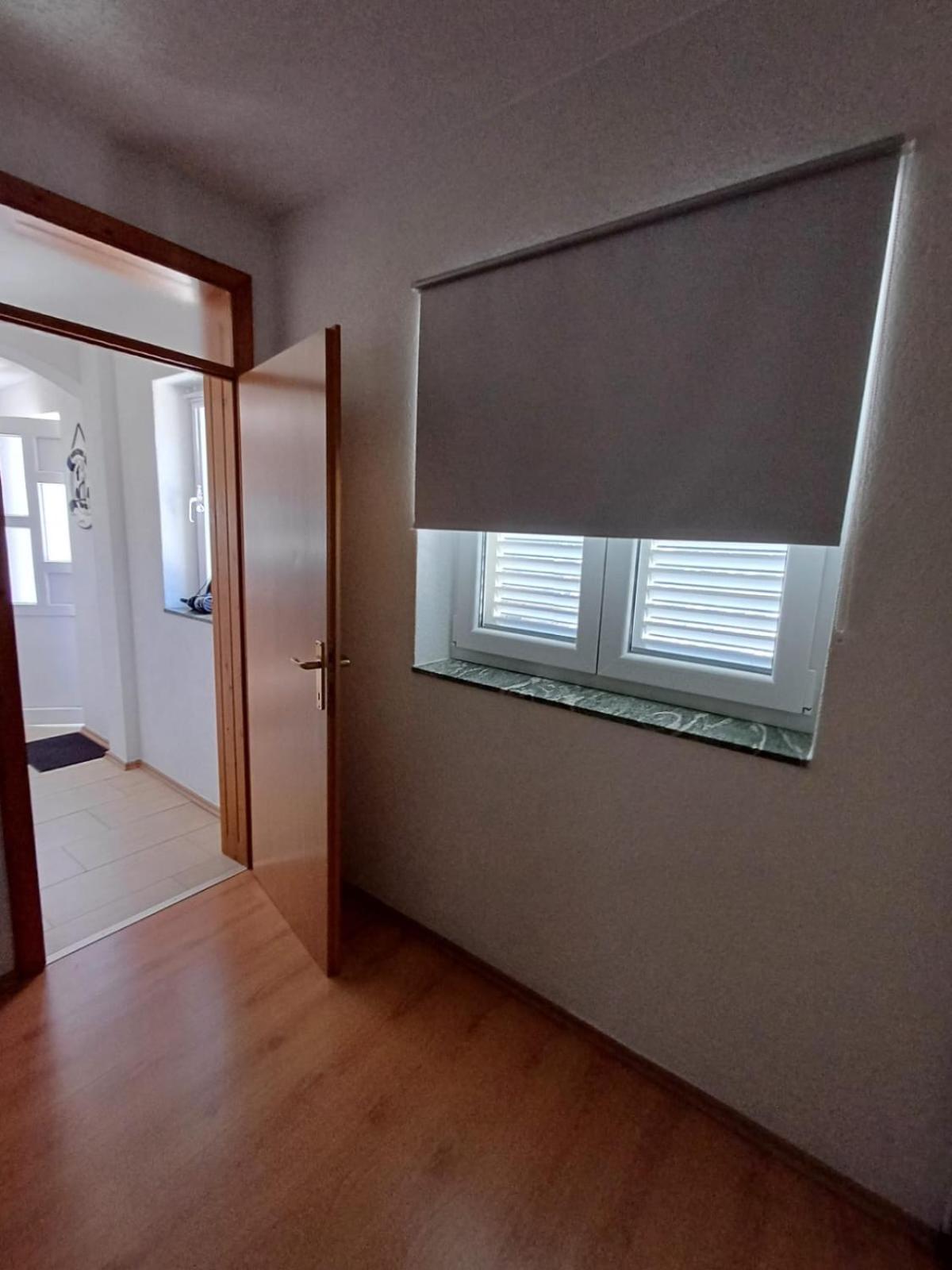 Ambiente Apartment Jasenice  Luaran gambar